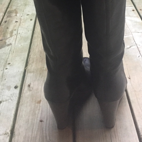 Coach ‘Lavish’ wedge black boots 7.5 - Picture 3 of 7